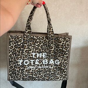 FAKE Marc Jacobs Brown Leopard Print Tote